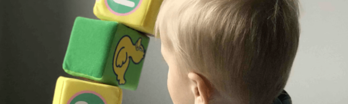 Pirmieji autizmo požymiai